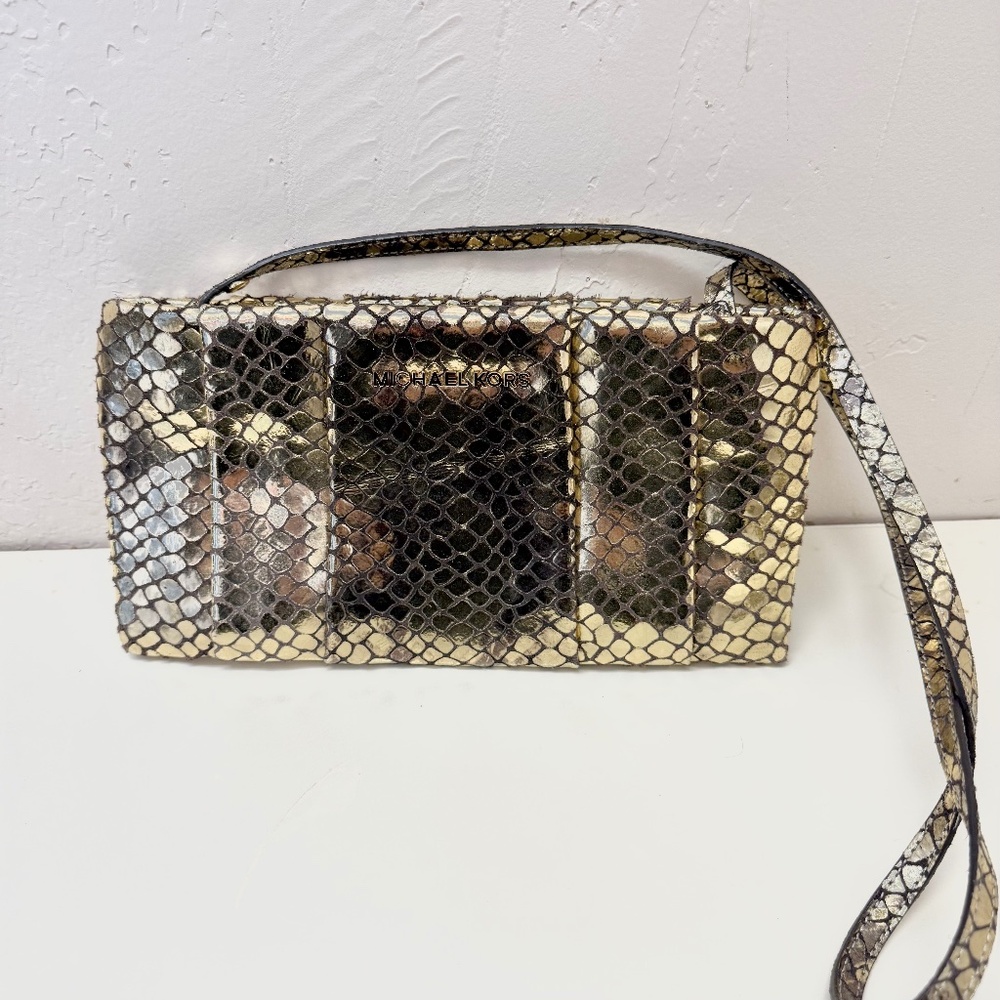 Michael Kors Metallic Gold & Black Snake Print Clutch ✨🐍